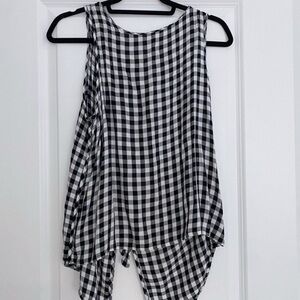 1. State nordstrom women’s checkered tie back sleeveless tank shirt top medium